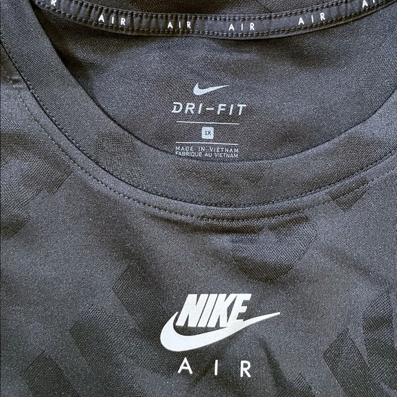Nike Air Women’s Long Sleeve Running Top In Black - Picture 5 of 9